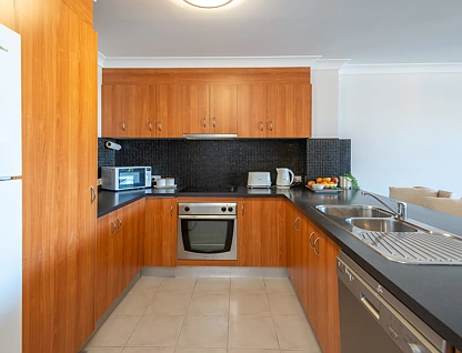 18/22 Oleander Avenue, Biggera Waters, Gold Coast, 2房, 2浴, Apartment
