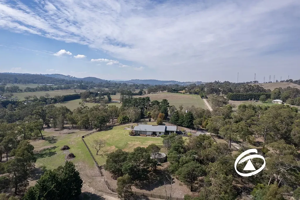 24 Larmour Road, Pakenham, VIC 3810