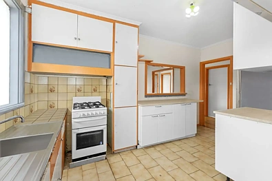 13 Peter Street, Springvale, VIC 3171, 3房, 1浴, House