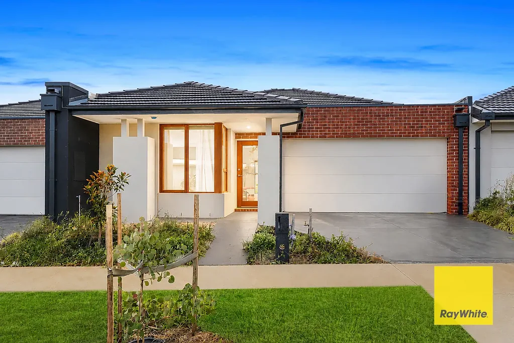 Mambourin 3Zimmer Modern Comfort & Effortless Living in Mambourin - Walk to School and Marketplace