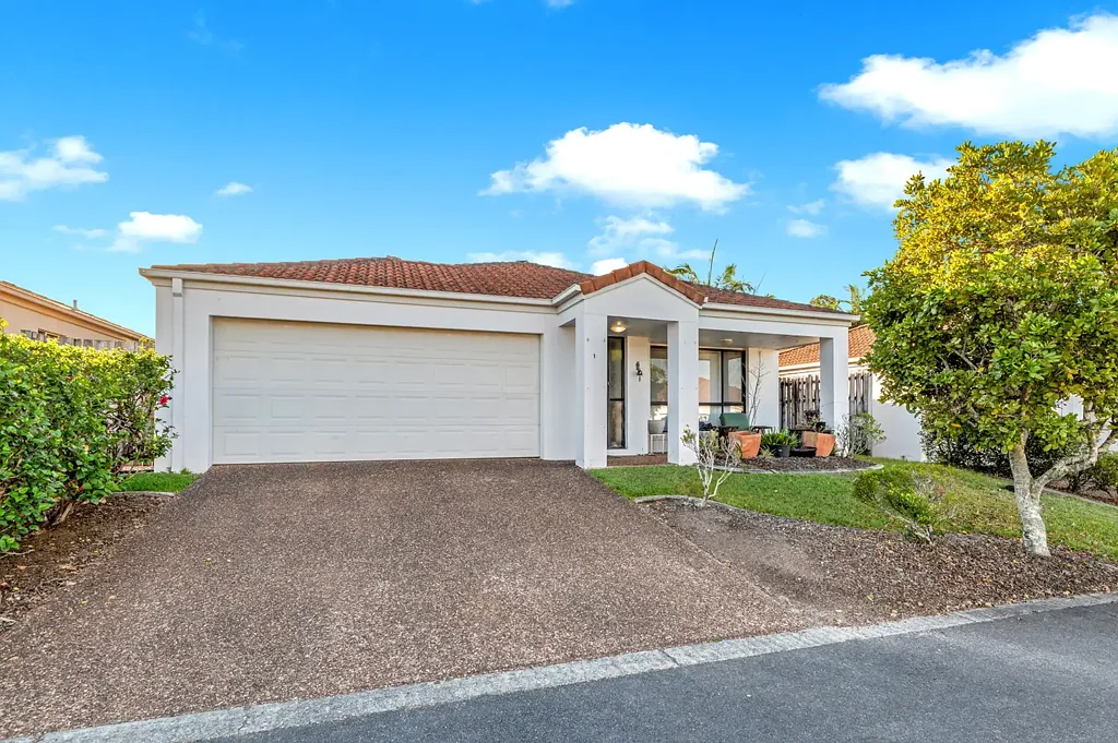 13/8A Clydesdale Drive, Upper Coomera, QLD 4209