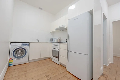 Address Withheld, Bondi, NSW 2026, 3 Bedrooms, 1 Bathrooms, Apartment