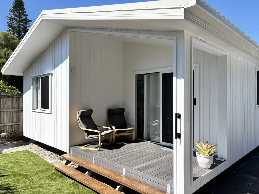 1 Bedroom Brand-New Modular Home in Sunrise Beach