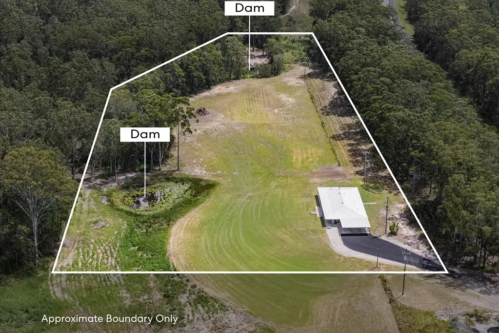 Woolgoolga 6房  Rare Coastal Acreage