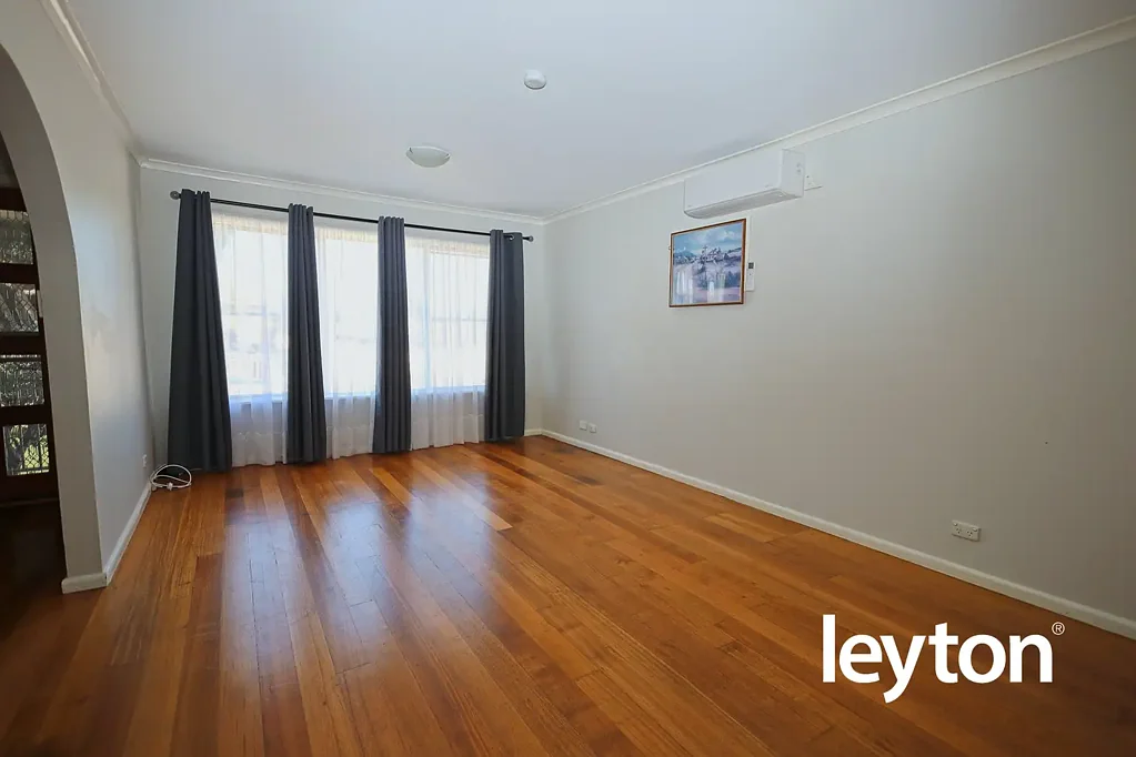 Book private inspection now! Call us on 03 9547 0345