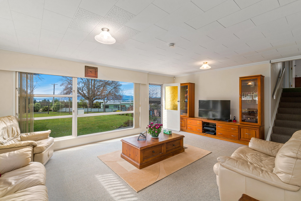 40 Mountain Road, Western Heights, Rotorua, 4 phòng ngủ, 1 phòng tắm