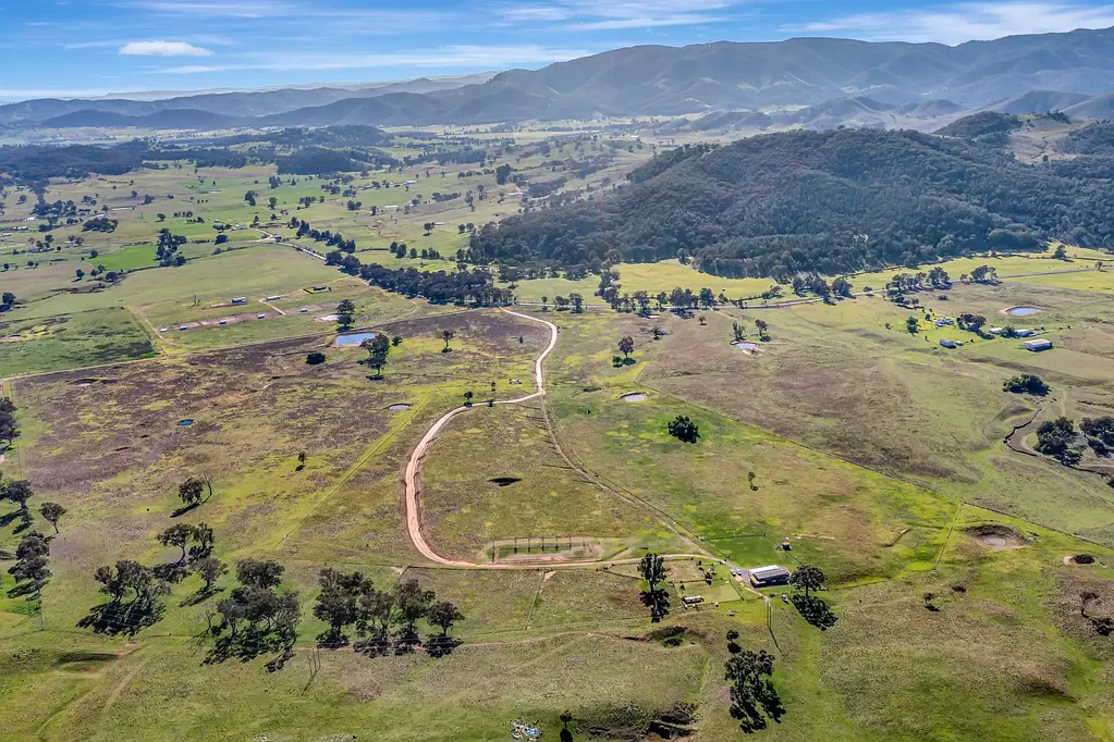 Mudgee  INCREDIBLE COUNTRY, INCREDIBLE LOCATION, EVEN BETTER VIEWS