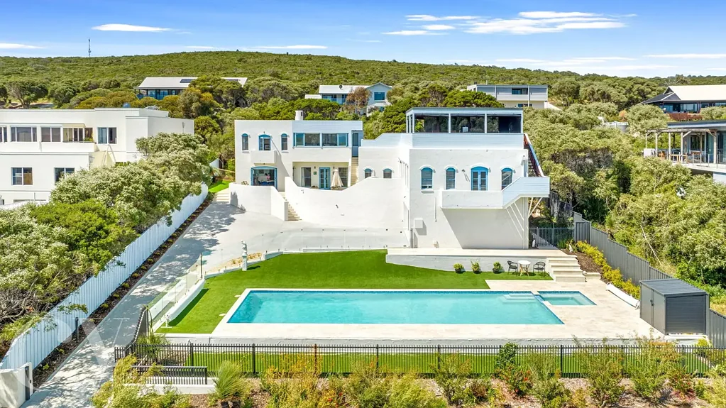 Gnarabup 5Kwarto European Elegance, Stunning Ocean Views