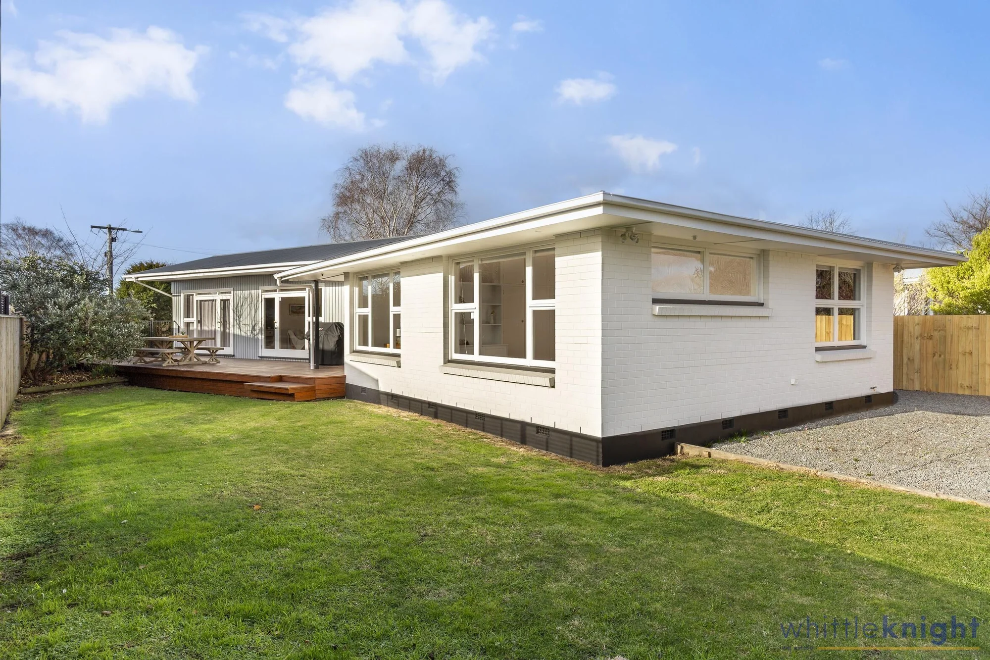 Saint Albans 4બેડરૂમ Stunning 4 bedroom home with central heating!