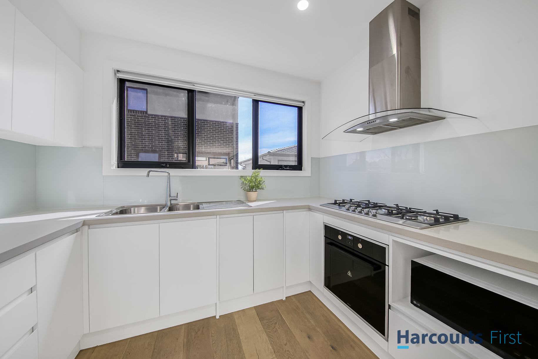 UNIT 6 221 HIGHBURY RD, BURWOOD VIC 3125, 0 ห้องนอน, 0 ห้องน้ำ, Townhouse