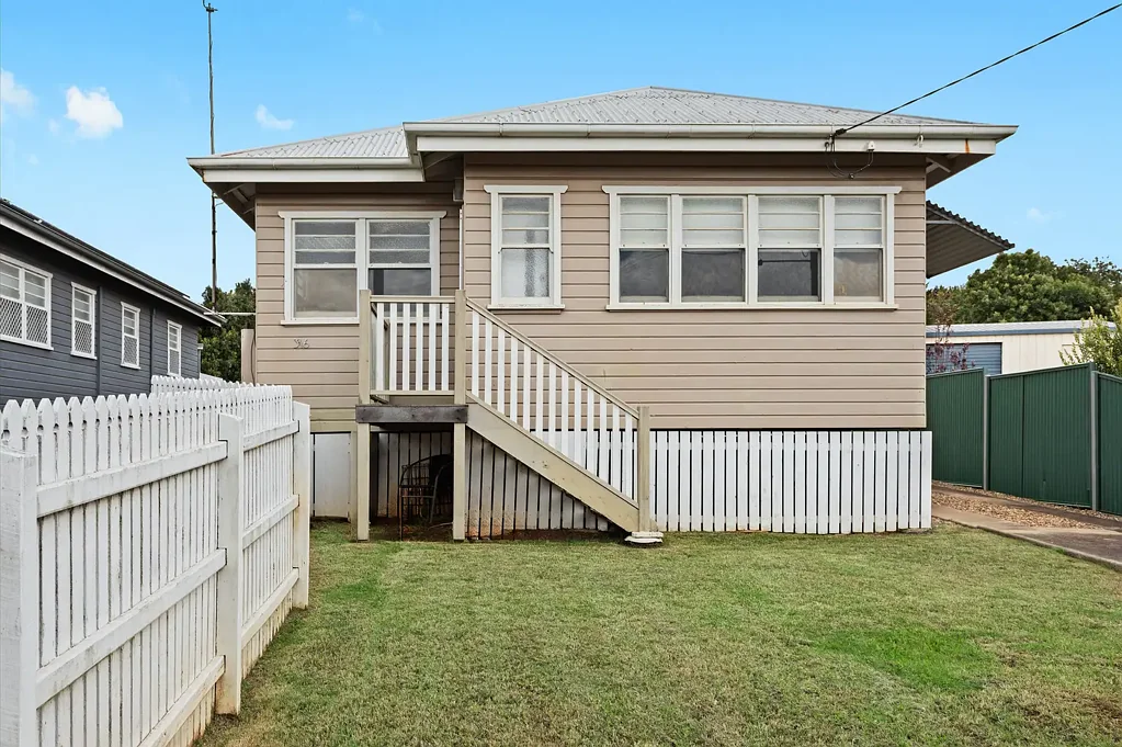 1/314-316 Bridge Street, Newtown, QLD 4350