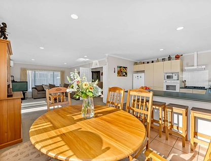 1/41 Glanworth Place, Dannemora, Manukau City, 3房, 2浴, House