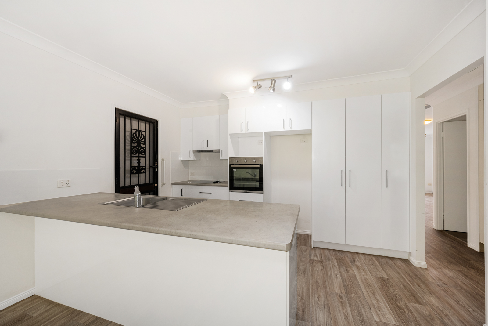 UNIT 11 36-42 LESLIE ST, ARANA HILLS QLD 4054, 0房, 0浴, Townhouse