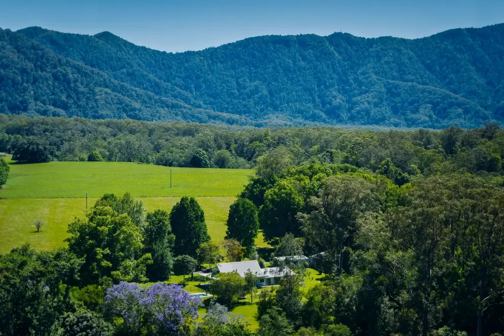 Bellingen 4غرفة نوم 2 beautiful hectares in the Promised Land — a truly special place where dreams come true.