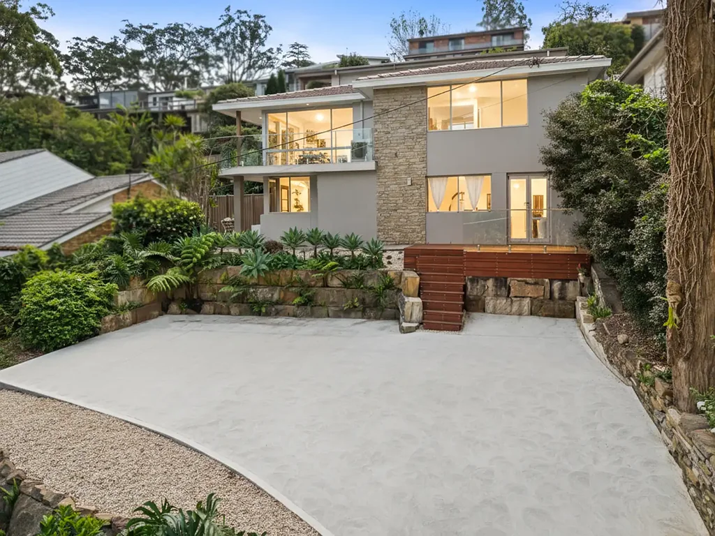 50 Lushington Street, East Gosford, NSW 2250