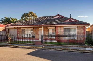 West Richmond 4 Slaapkamer Comfort, Space & Lifestyle in Sought-After West Richmond