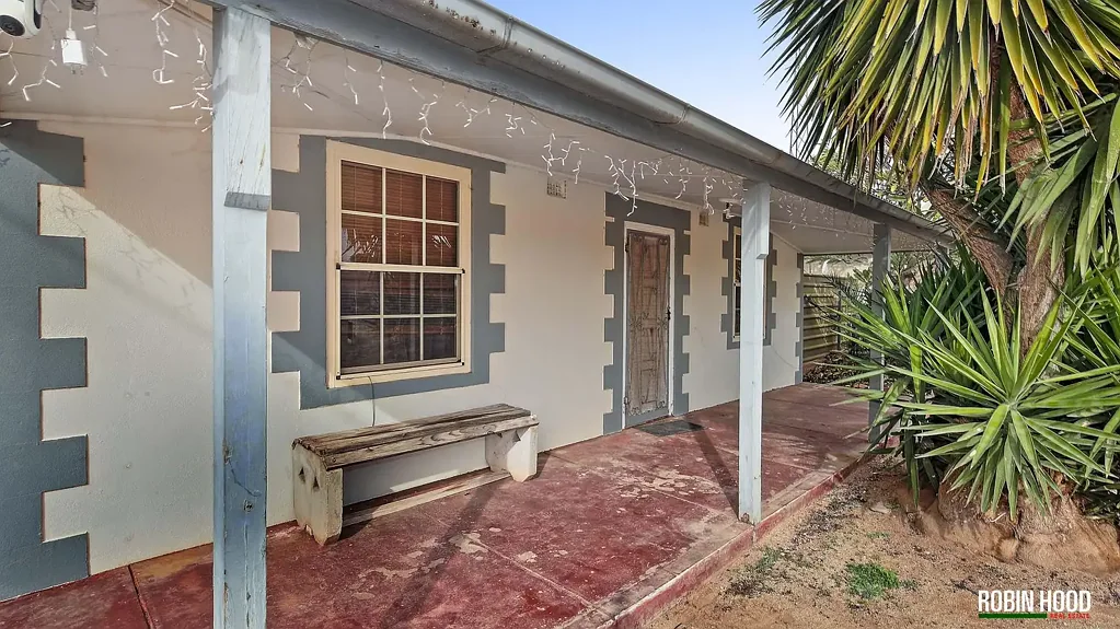 21 Angas Street, Cowell, SA 5602