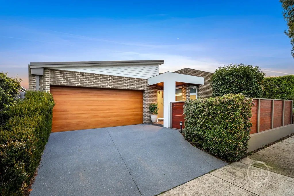 15 Delegate Way, Whittlesea, VIC 3757