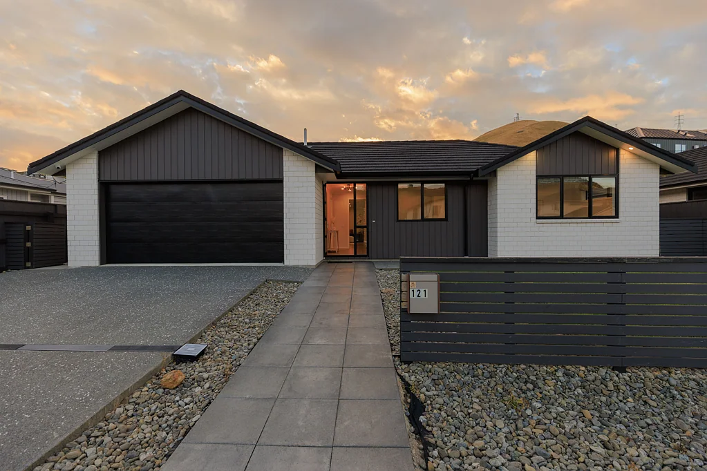 121 Melksham Drive, Churton Park, Wellington