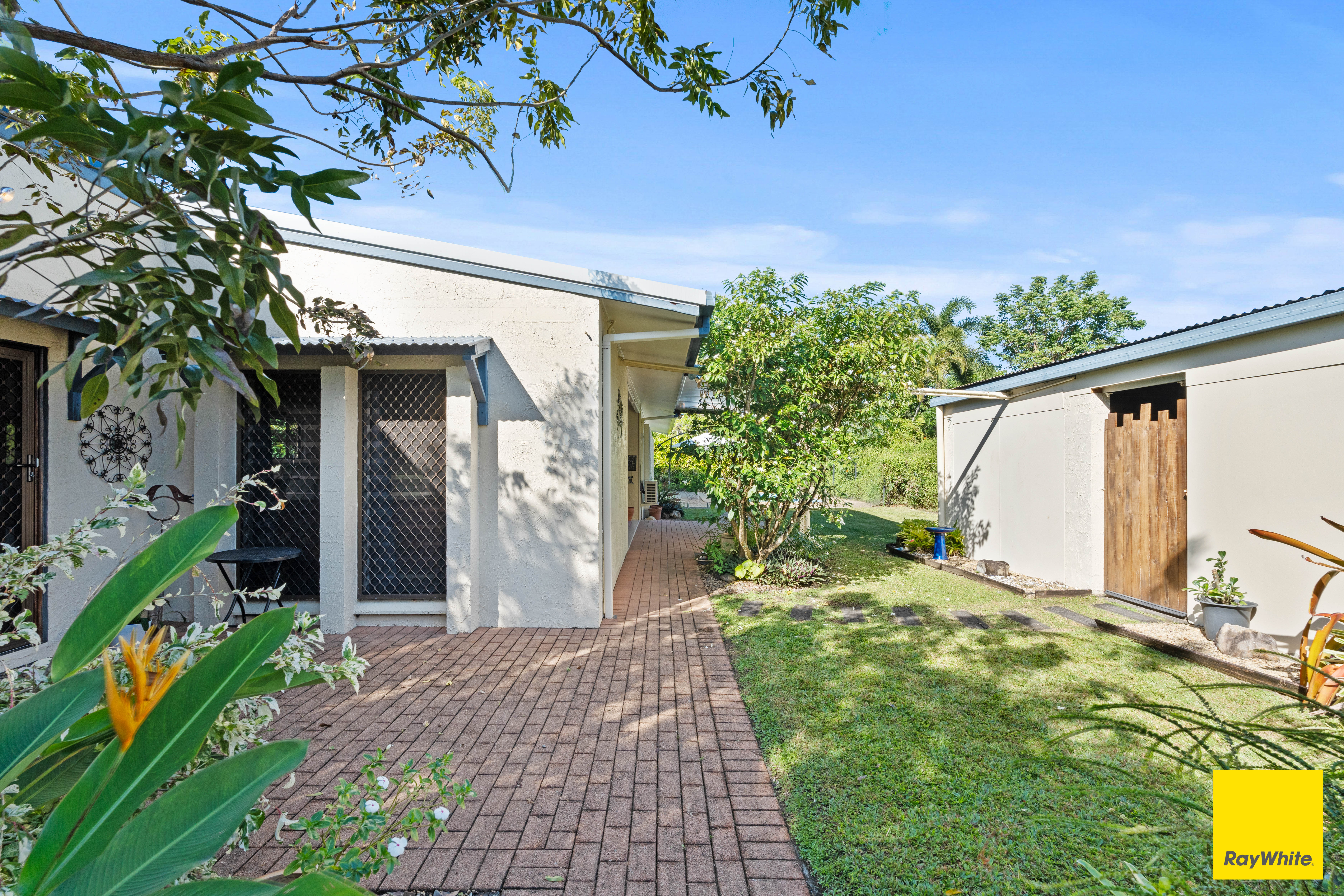 3 ROSLYN CL, YORKEYS KNOB QLD 4878, 0房, 0浴, House