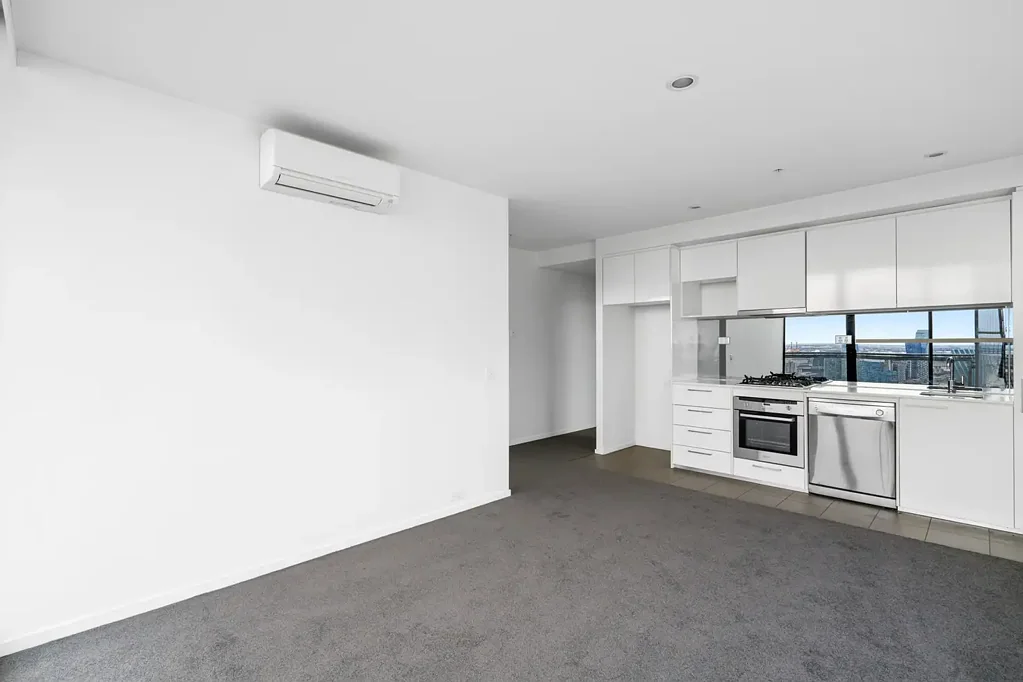 Stylish and Bright Two Bedroom Apartment!