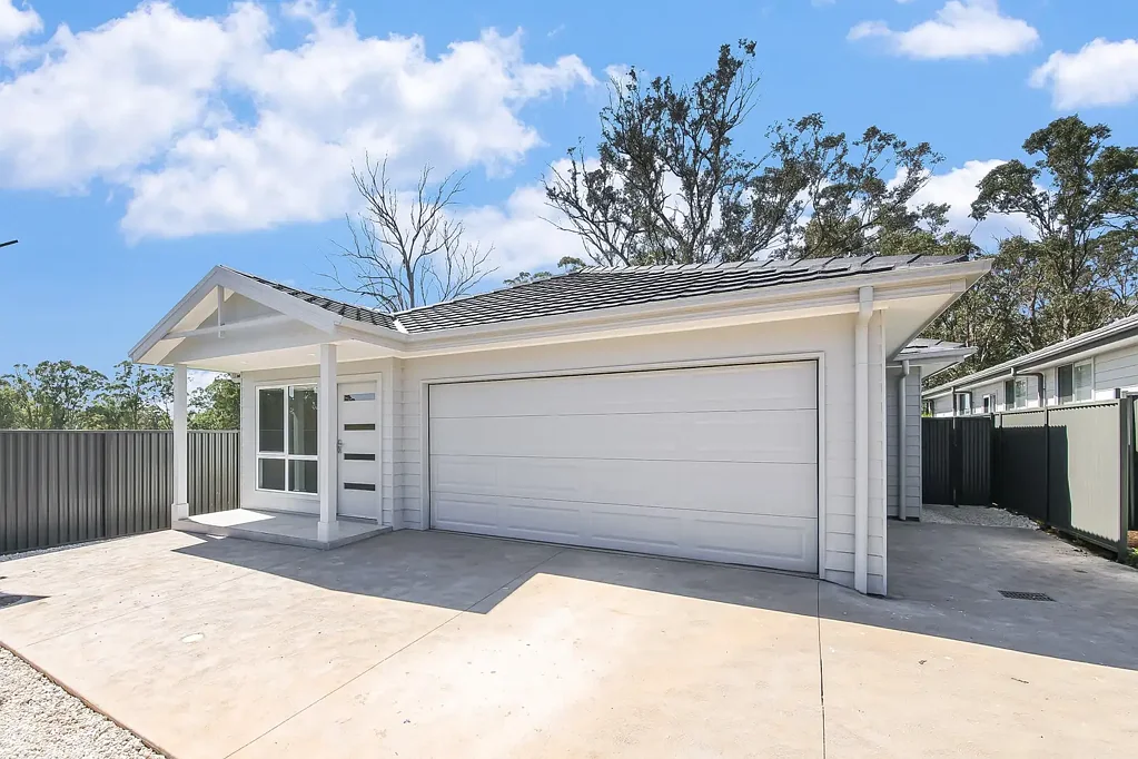 57 / 57a Burton Drive, Tahmoor, NSW 2573