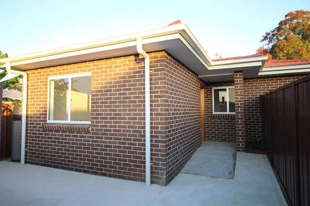 ULTRA MODERN AND STYLISH GRANNY FLAT