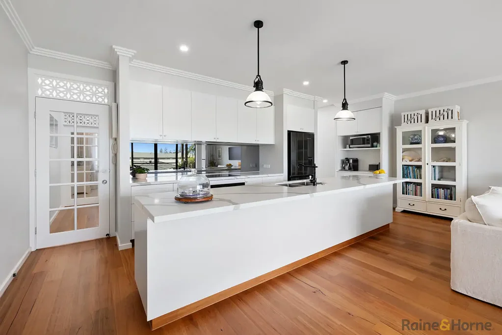 Pottsville 3 Bedroom Beachside Luxury