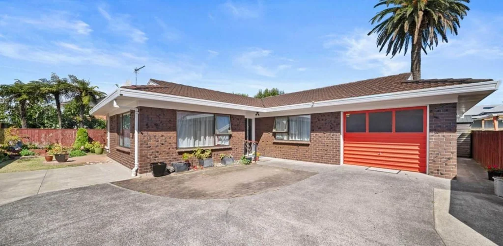 Immaculate, Fully Modernised 3-Bedroom Home in...