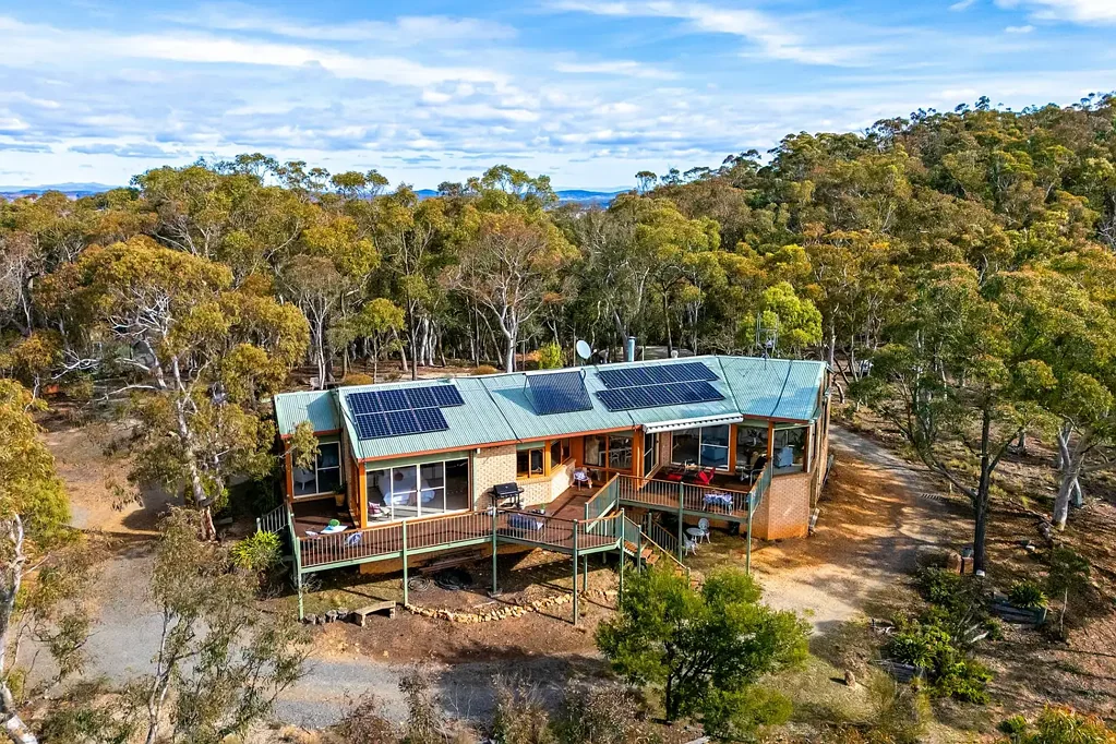 321 The Forest Road, Bywong, NSW 2621