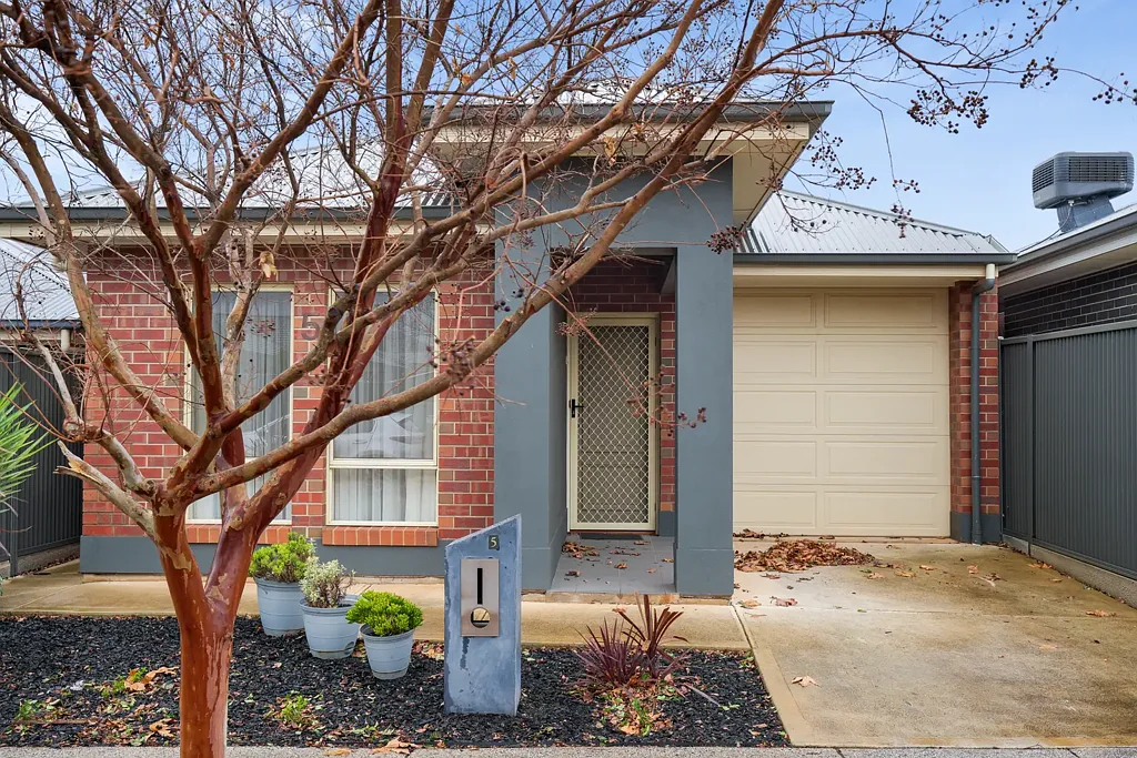 5 Blue Lake Drive, Blakeview, SA 5114