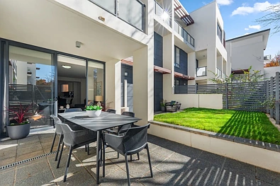 Kingston 2कमरा Ground Floor Living with North-Facing Courtyard