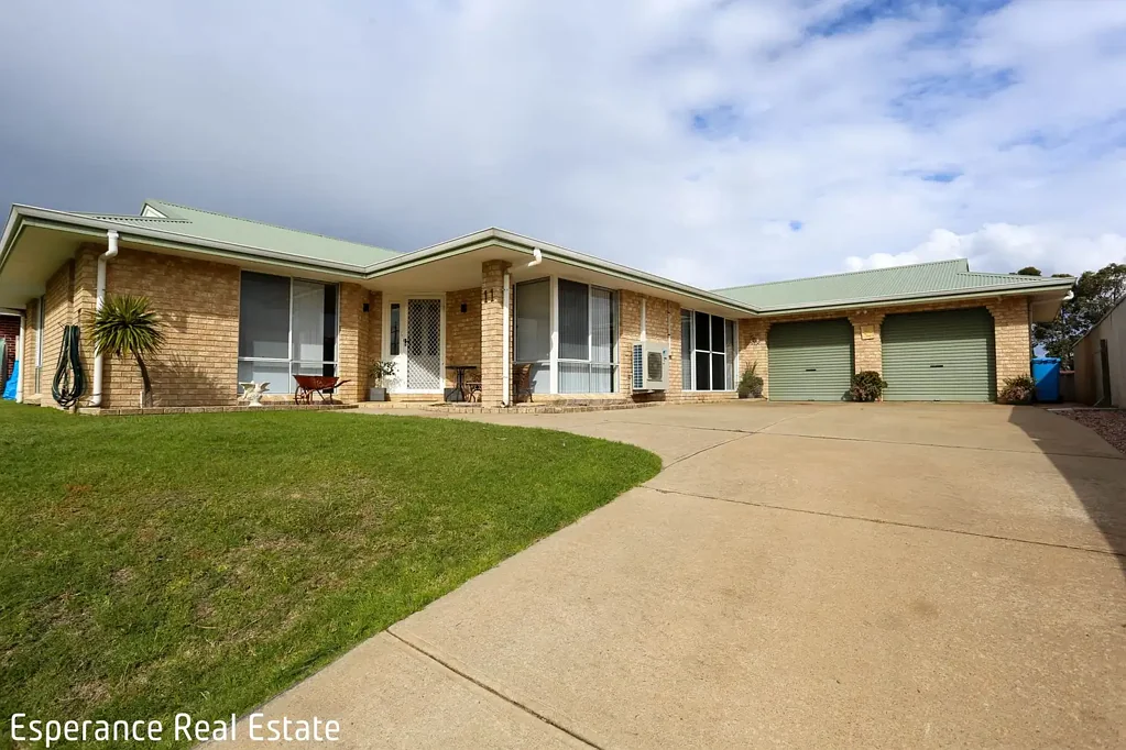 11 Catherine Street, Castletown, WA 6450