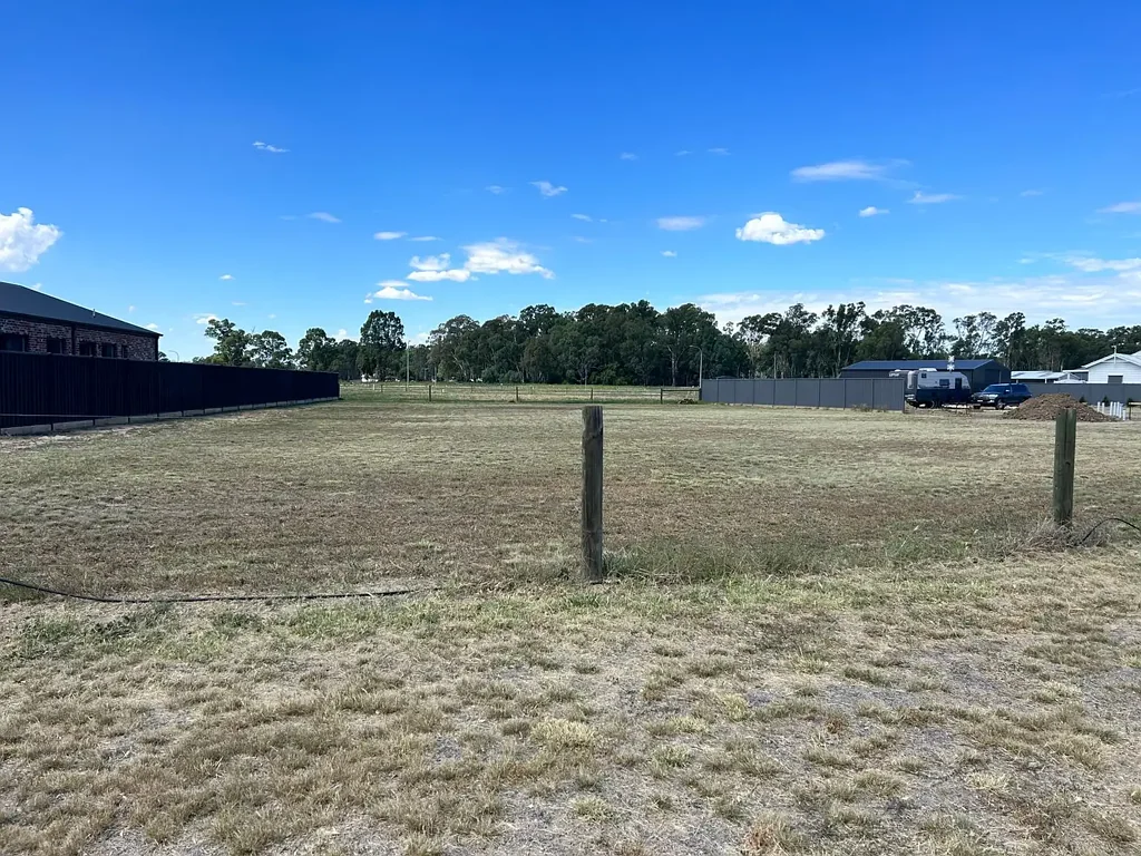 Barham  REDUCED!! Prime Block, Prime Location!