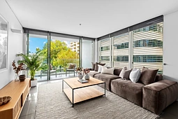 52/60-70 William Street, Woolloomooloo
