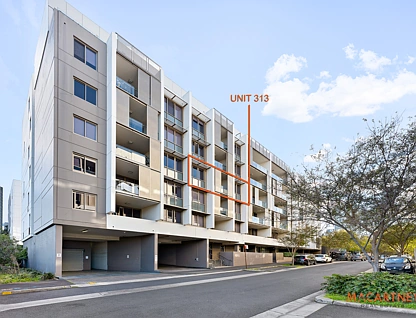 313/19 Grandstand Parade, Zetland, Eastern Suburbs, 2 غرف, 1 حمامات, Apartment