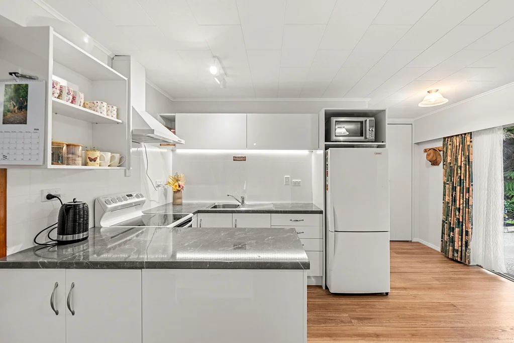 Wainuiomata 3Phòng ngủ Peaceful family living on a generous section