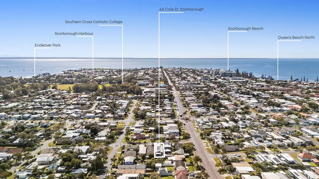 Scarborough 3Habitaciones Sea changes? Flee from the family nest and family home with room for all your beloved toys!