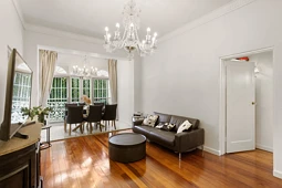 2/3 Wyuna Road, Point Piper