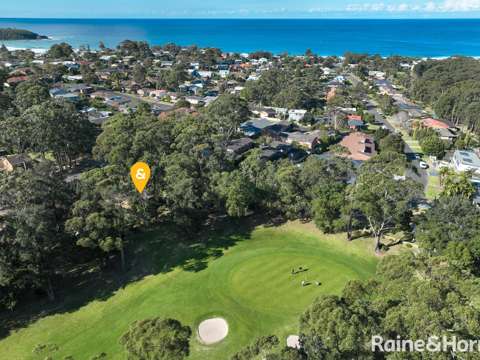 Mollymook Beach 3 Bedroom Deluxe Golf Course Townhouse Off Clyde Street