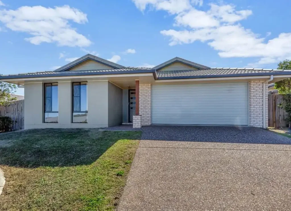 Spacious & Modern Family Home in Glenvale