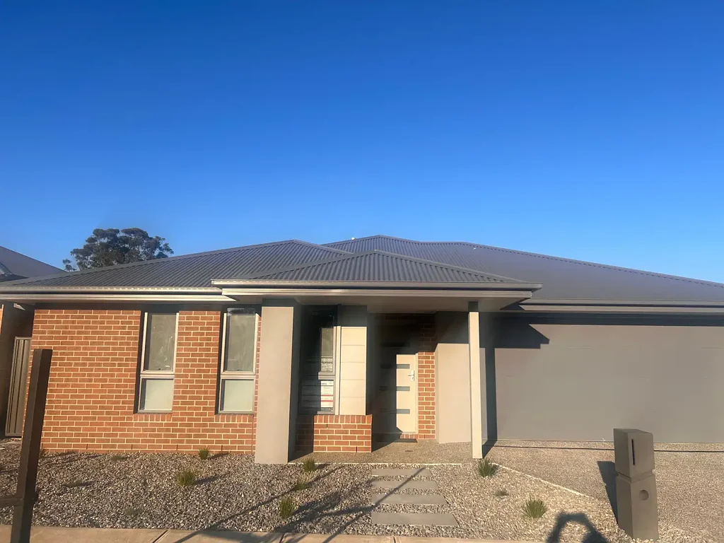 Brand New Home with Ample Storage!!