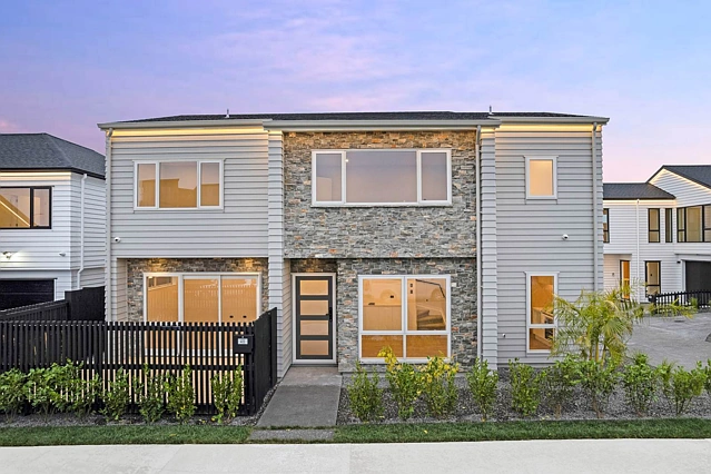 48 Archibald Drive, Milldale, Rodney