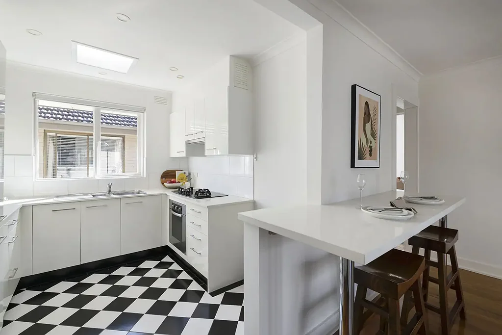 Contemporary Comfort in a Boutique Block