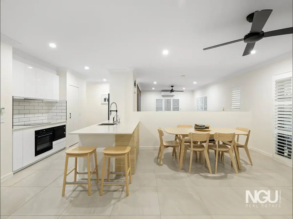 56 Steamer Way, Spring Mountain, QLD 4300