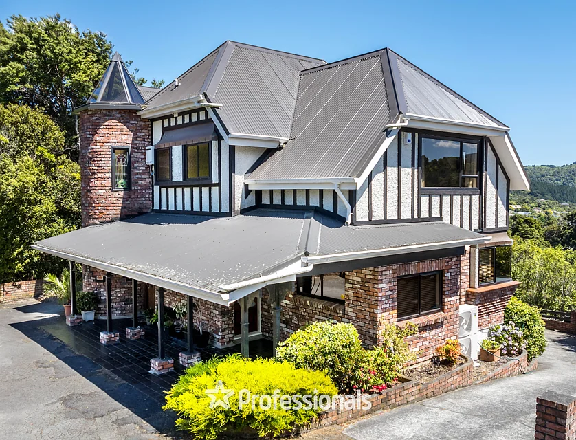 1 Hobbit Lane, Pinehaven, Upper Hutt, Wellington, 5房, 3浴, 独立屋
