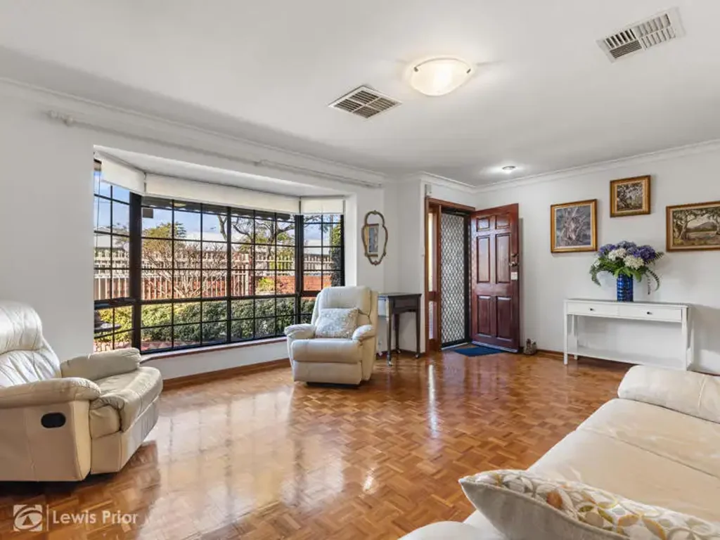 Seacombe Gardens 2ਬੈੱਡਰੂਮ Torrens Titled Courtyard Home