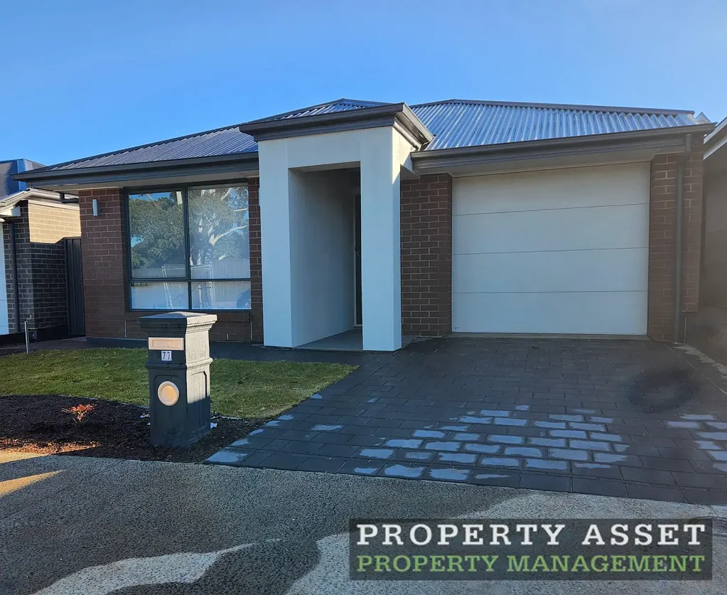 Cosy Three Bedroom Home with Solar!