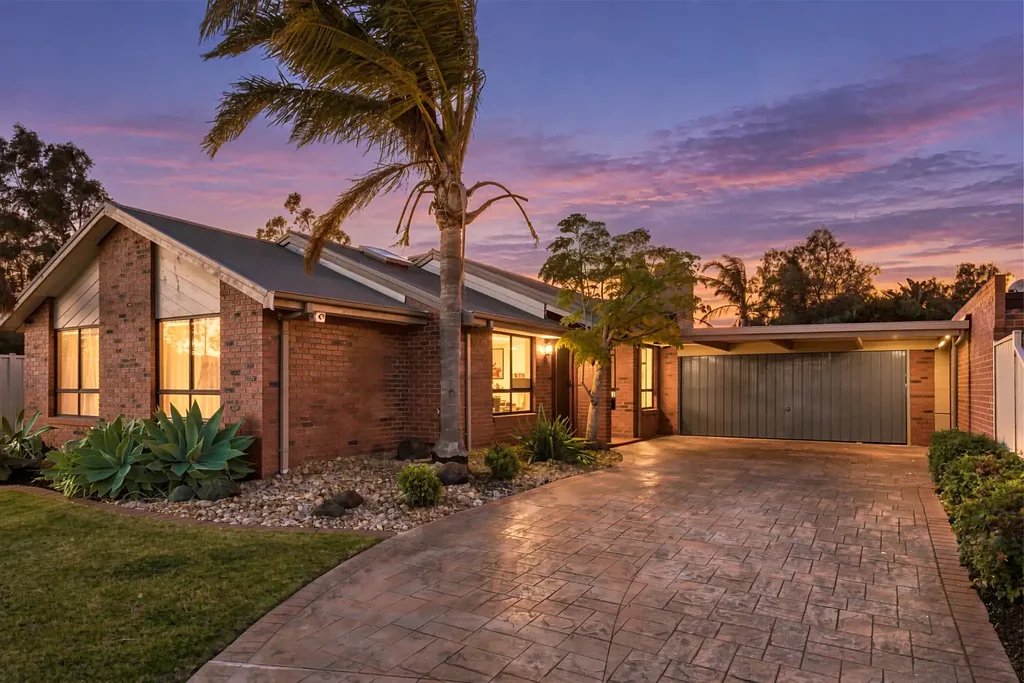 Keilor Downs 4Kwarto A Character-Filled Family Haven