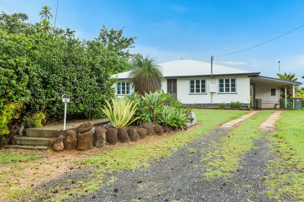6 Molloy Street, Mareeba, QLD 4880